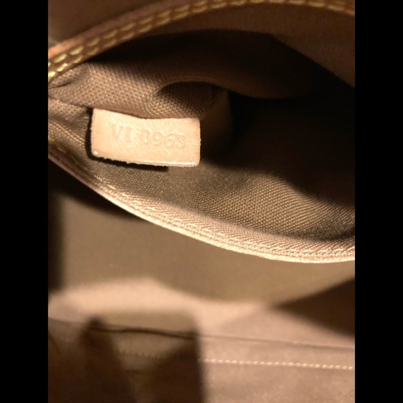Authentic Louis Vuitton Alma Pm - Picture 9 of 10